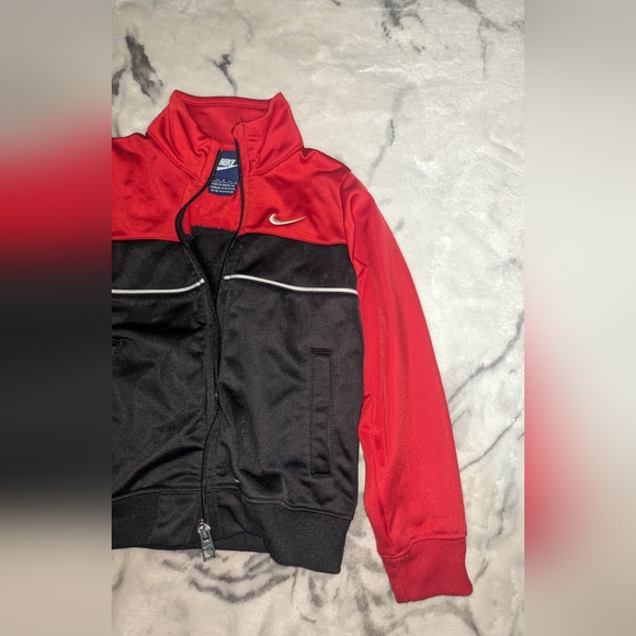 Nike Boys Track Jacket - Picture 4 of 4
